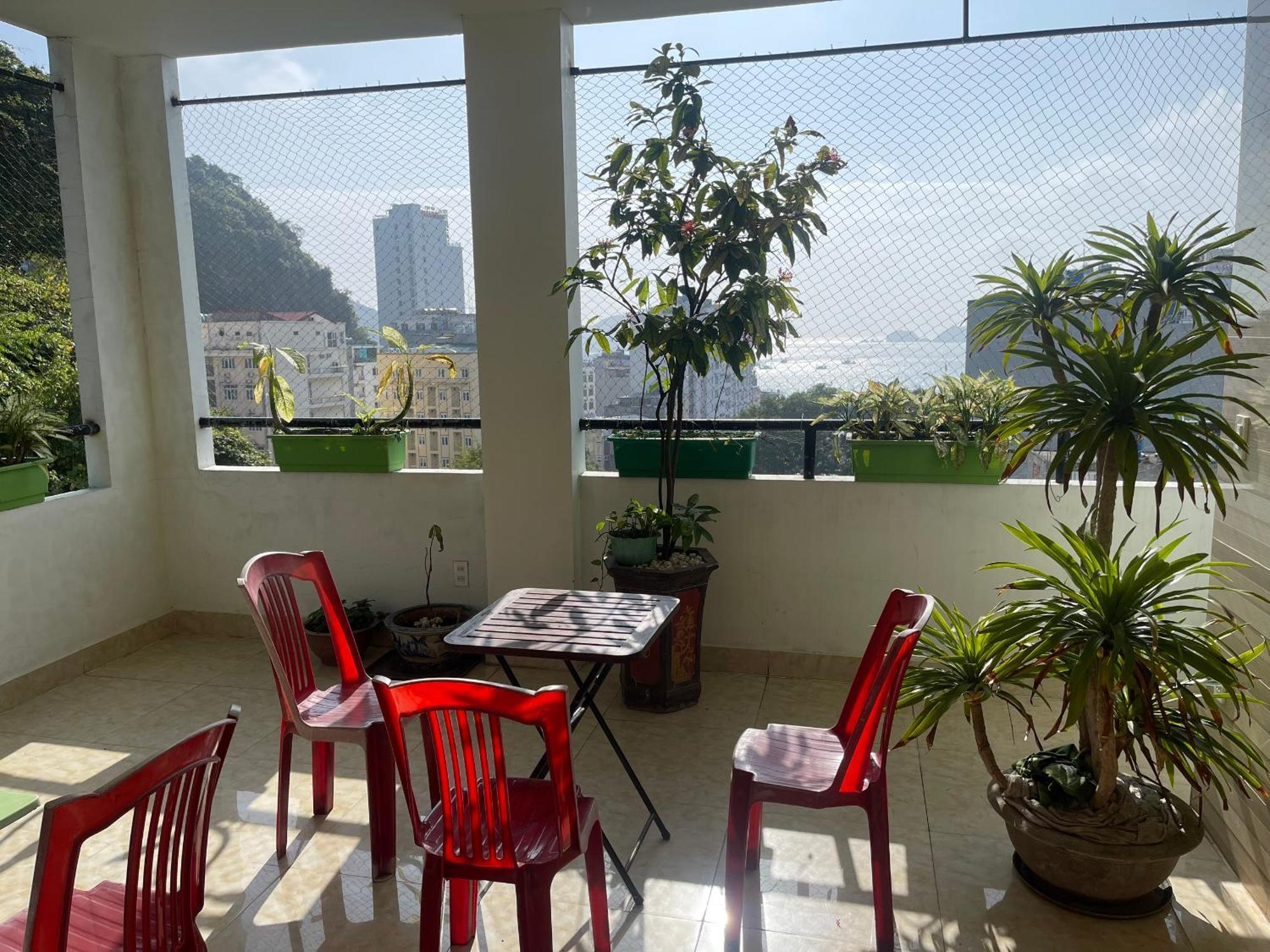 Catba Sky View Hotel Dong Khe Sau Exterior foto